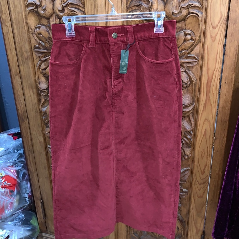 NWT Eddie Bauer size 4 petite rusty red corduroy skirt